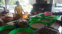 Ikan laut di pasar manis Ikan laut di pasar manis